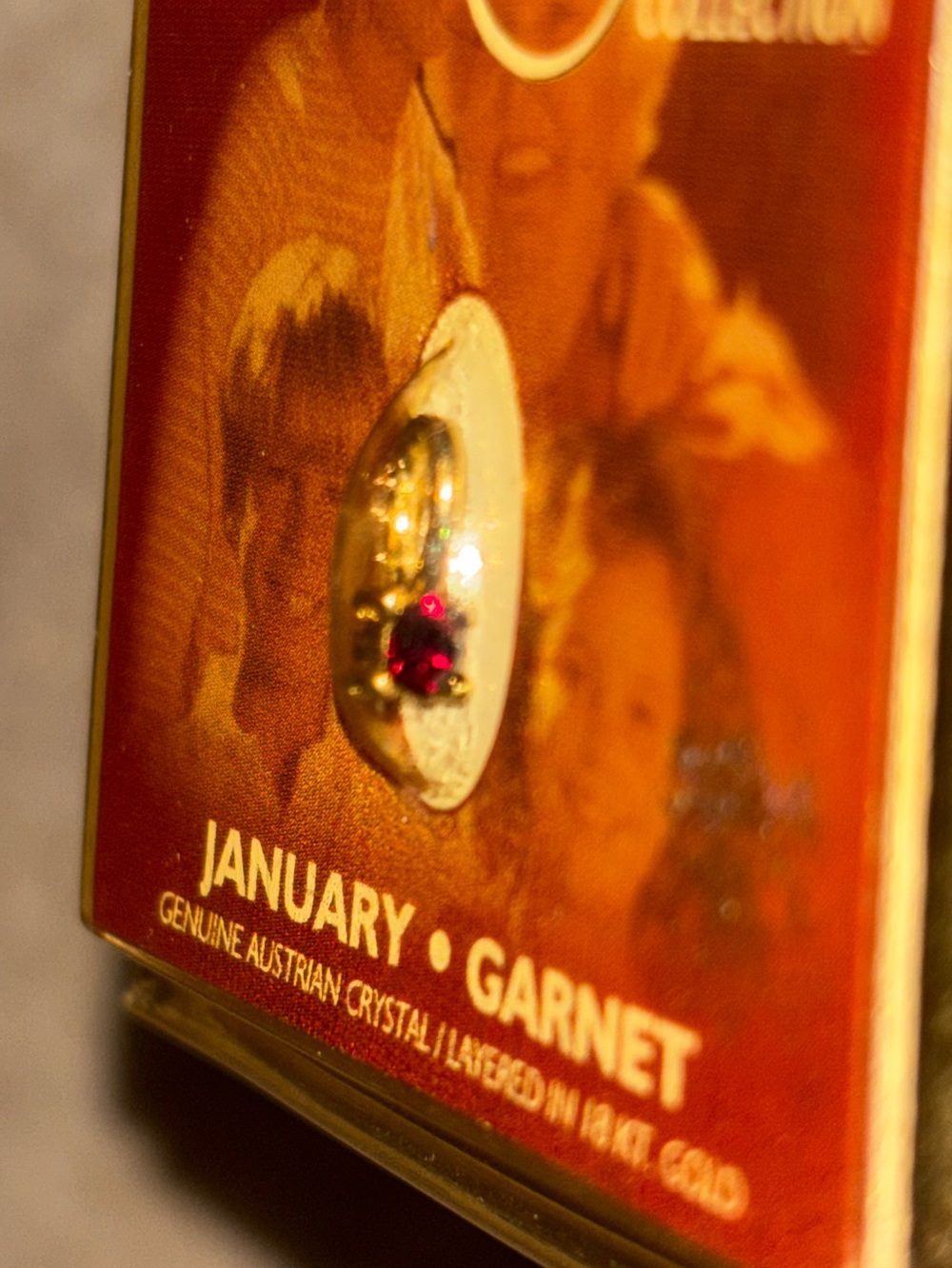 NWT Birthstone Charm, January Garnet, in 18 karat gold